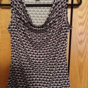 Geometric Patterned Sleeveless Top